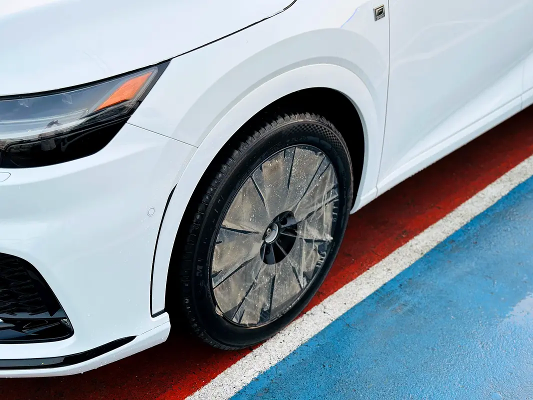 واردات Lexus RX Series 2025 از دبی — منطقه آزاد کیش و قشم — خودرو Lexus — تصویر 5