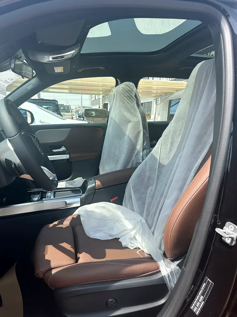 واردات Mercedes-Benz GLB Class 2025 از دبی — منطقه آزاد کیش و قشم — خودرو Mercedes-Benz — تصویر 6