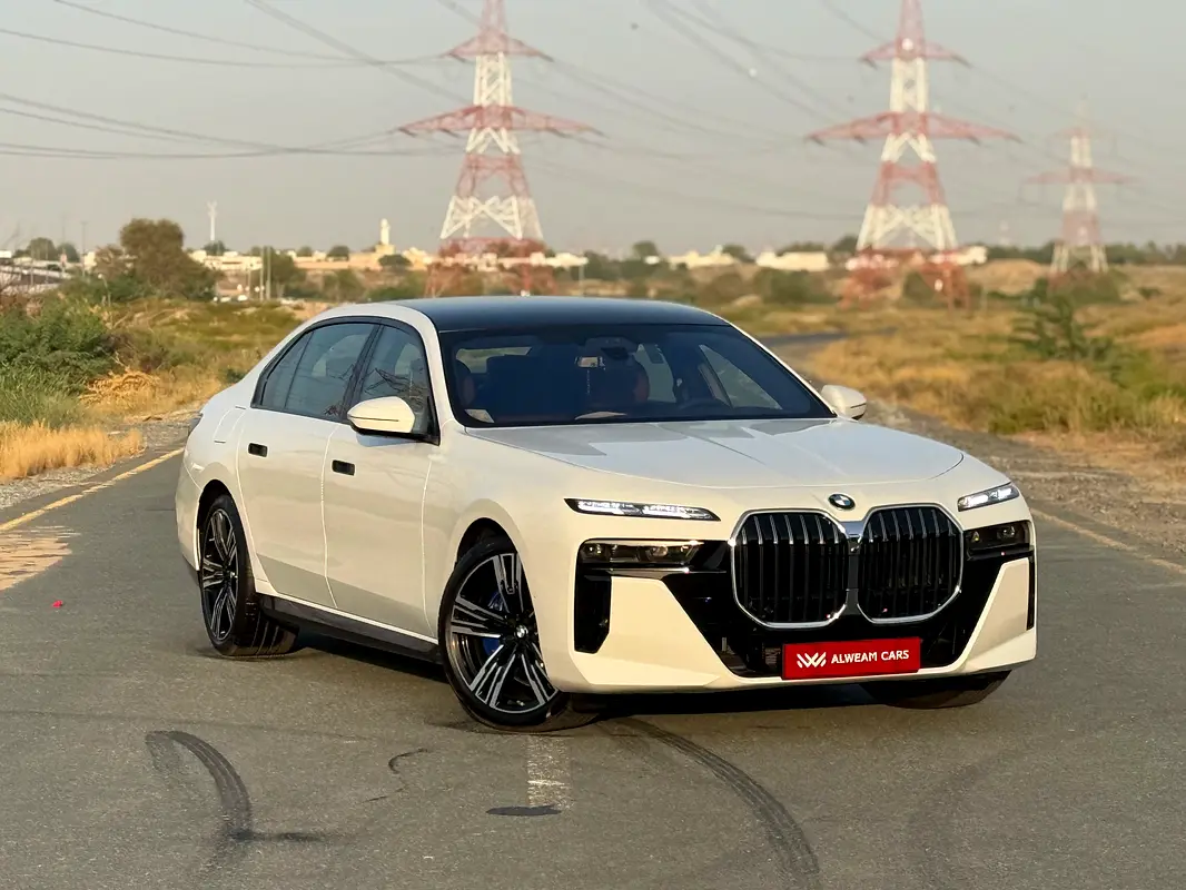 واردات BMW 7 Series 2026 از دبی — منطقه آزاد کیش و قشم — خودرو BMW — تصویر 2