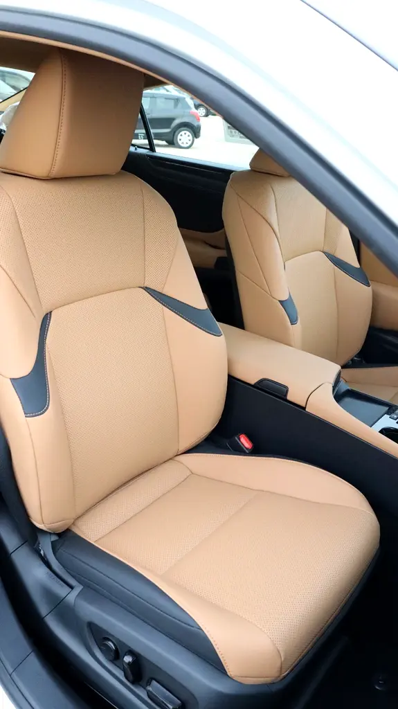 واردات Lexus ES Series 2025 از دبی — منطقه آزاد کیش و قشم — خودرو Lexus — تصویر 10