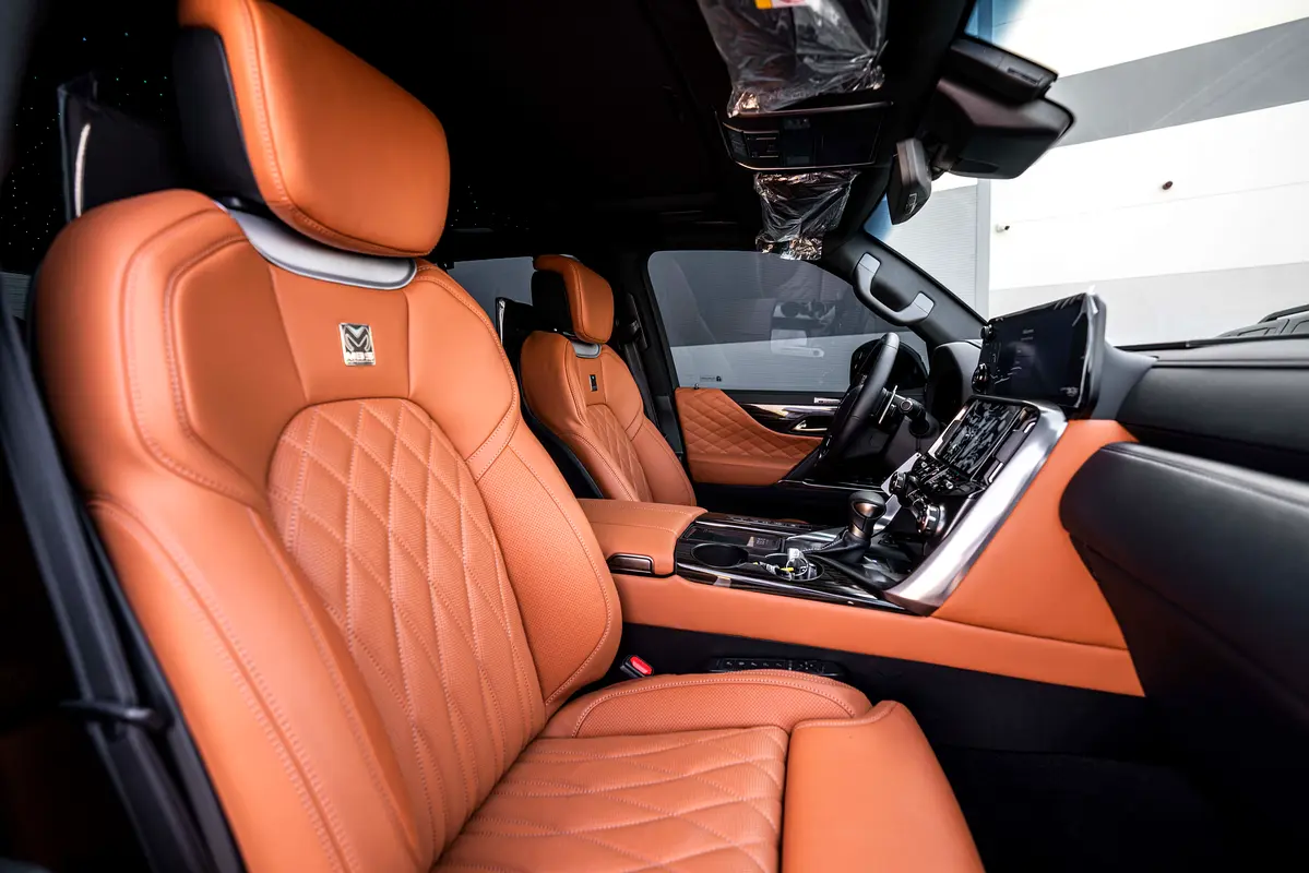 واردات Lexus LX Series 2026 از دبی — منطقه آزاد کیش و قشم — خودرو Lexus — تصویر 7