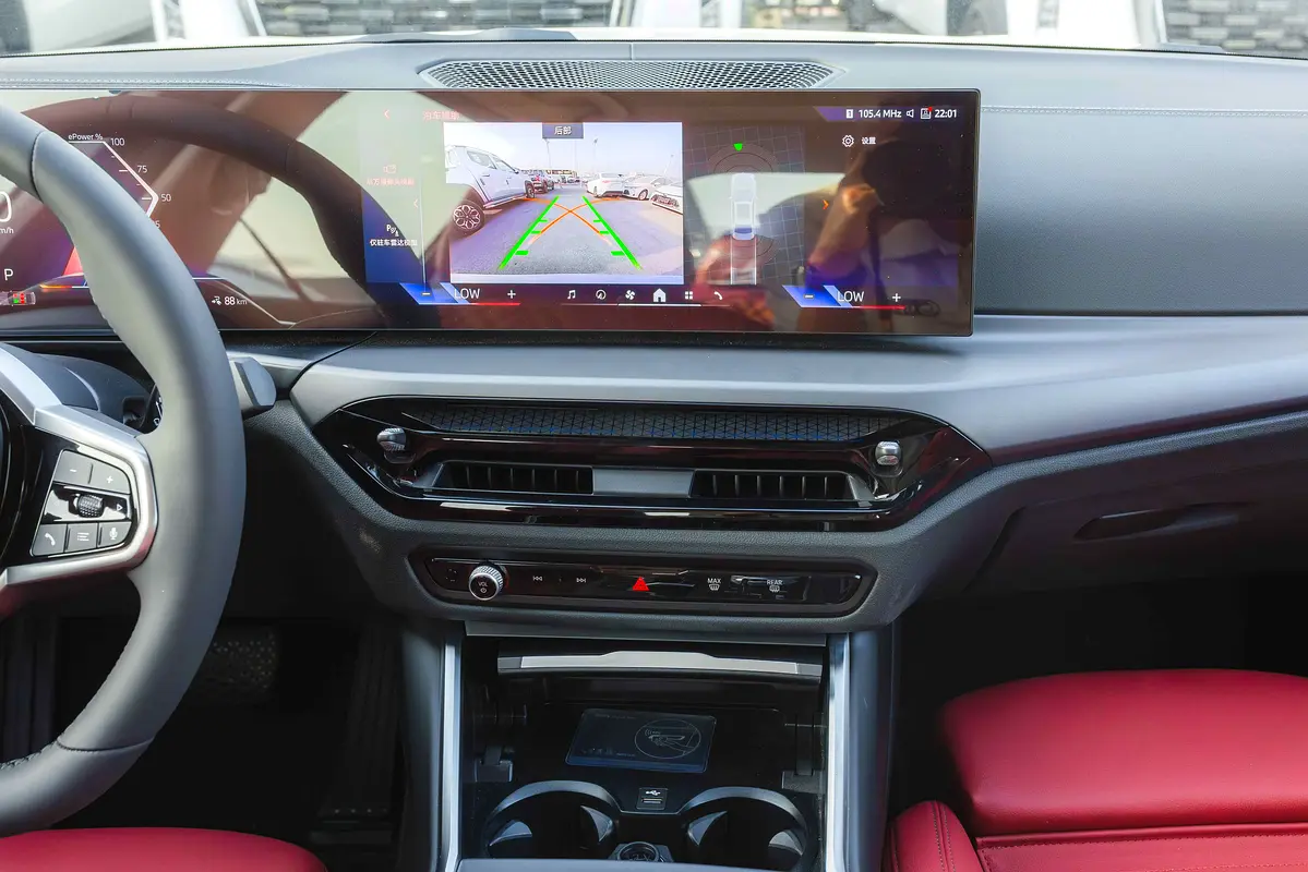 واردات BMW I3 2026 از دبی — منطقه آزاد کیش و قشم — خودرو BMW — تصویر 14
