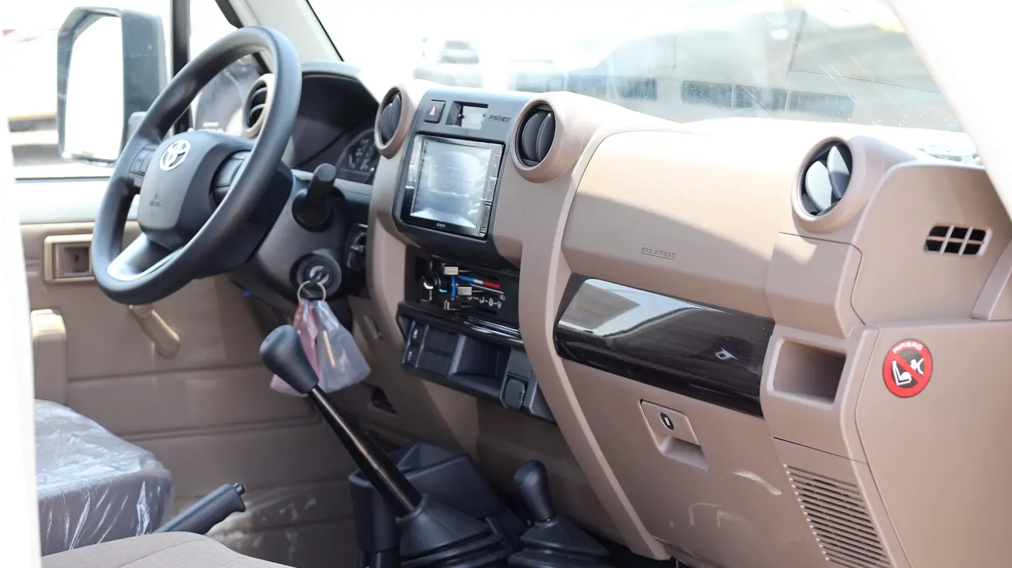 واردات Toyota Land Cruiser 70 Series 2026 از دبی — منطقه آزاد کیش و قشم — خودرو Toyota — تصویر 14