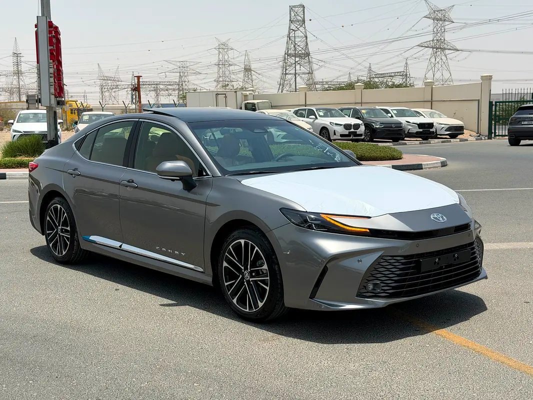 واردات Toyota Camry 2026 از دبی — منطقه آزاد کیش و قشم — خودرو Toyota — تصویر 2