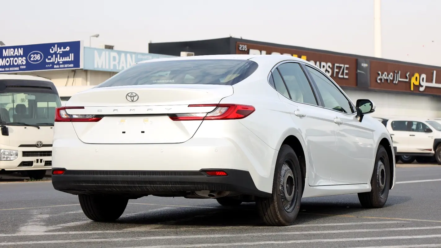 واردات Toyota Camry 2025 از دبی — منطقه آزاد کیش و قشم — خودرو Toyota — تصویر 7