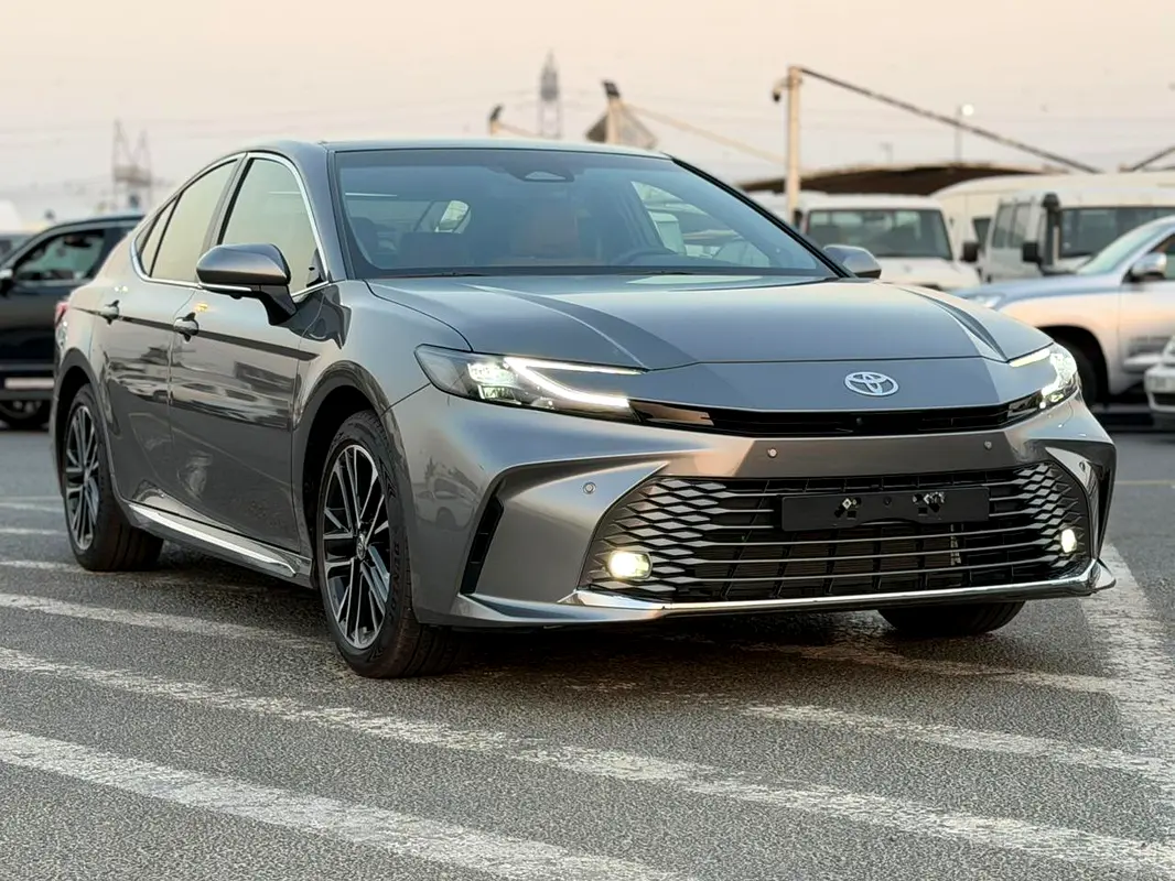 واردات Toyota Camry 2026 از دبی — منطقه آزاد کیش و قشم — خودرو Toyota — تصویر 1