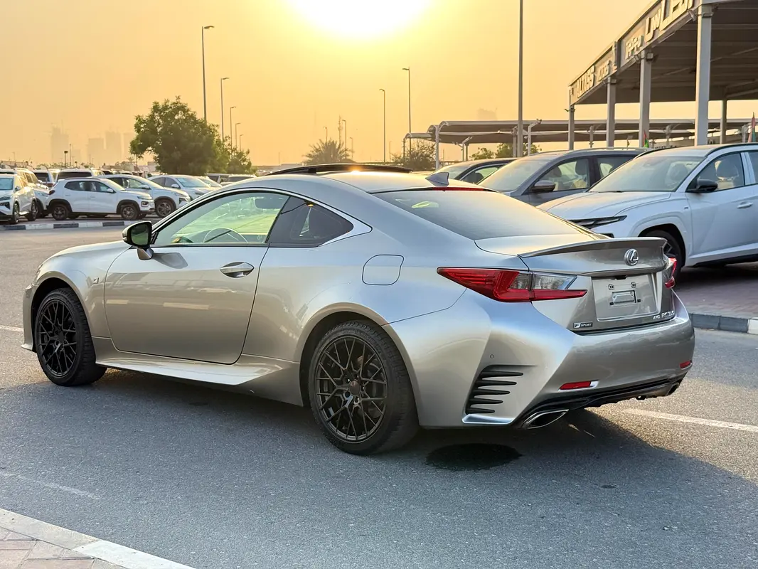 واردات Lexus RC Series 2016 از دبی — منطقه آزاد کیش و قشم — خودرو Lexus — تصویر 18
