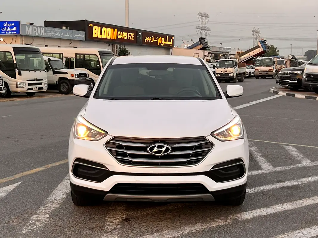 واردات Hyundai Santa FE 2018 از دبی — منطقه آزاد کیش و قشم — خودرو Hyundai — تصویر 2