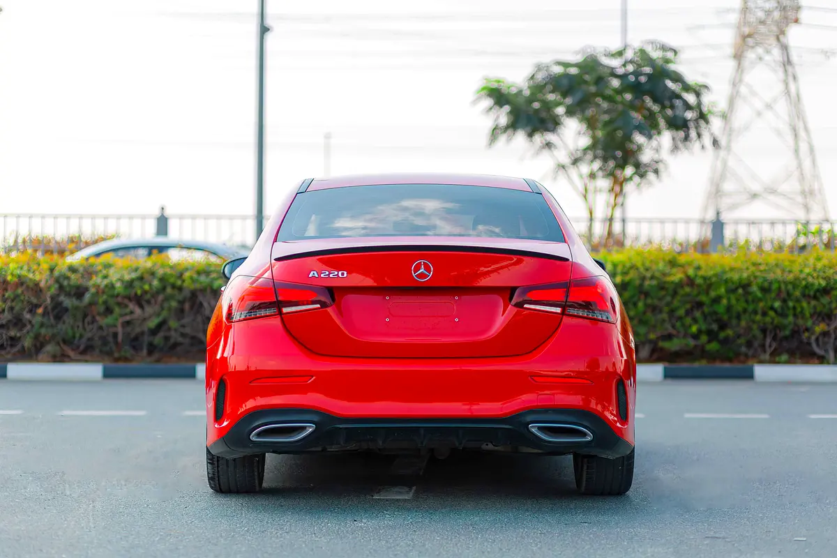 واردات Mercedes-Benz A Class 2020 از دبی — منطقه آزاد کیش و قشم — خودرو Mercedes-Benz — تصویر 5