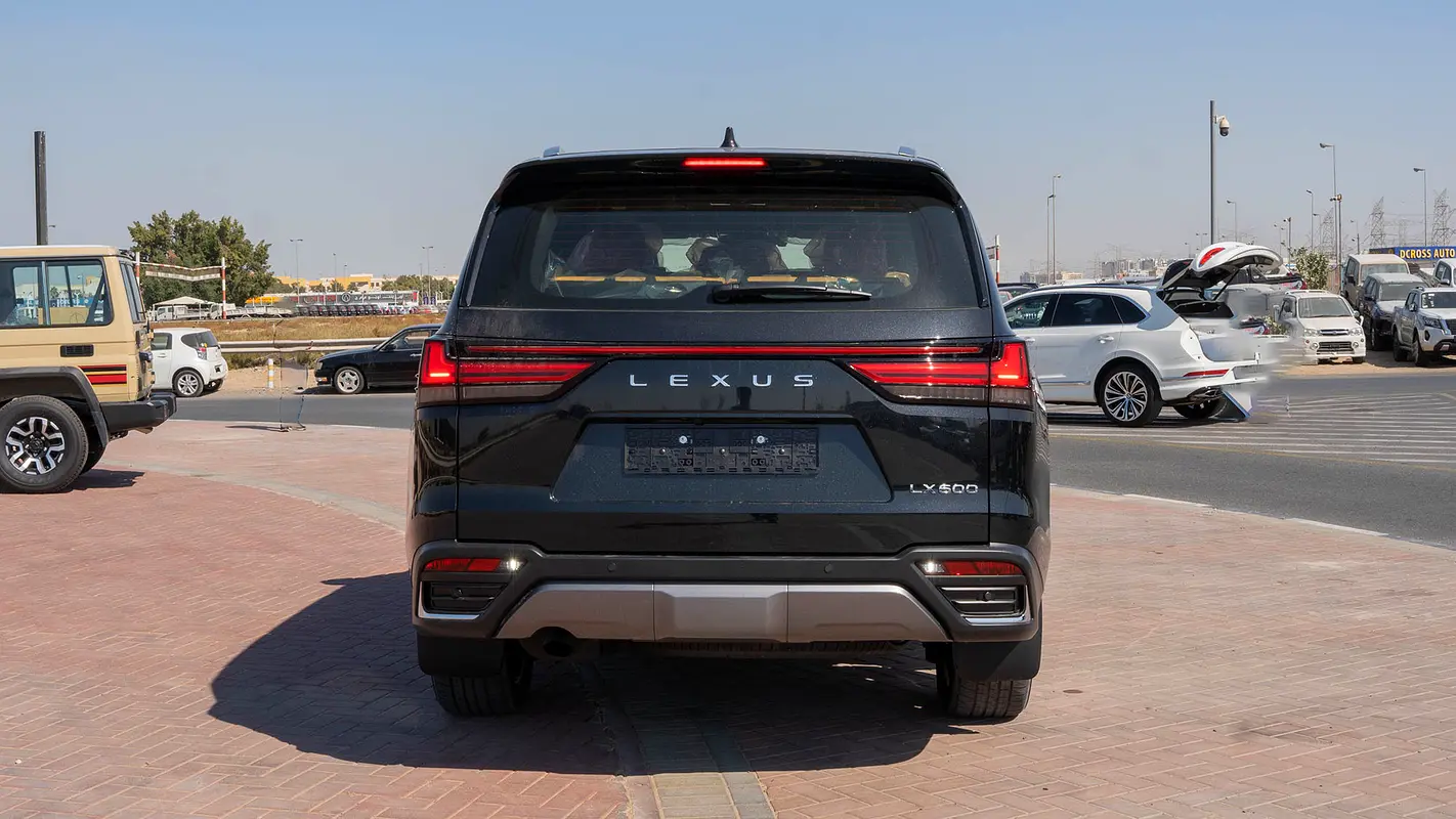 واردات Lexus LX Series 2026 از دبی — منطقه آزاد کیش و قشم — خودرو Lexus — تصویر 5