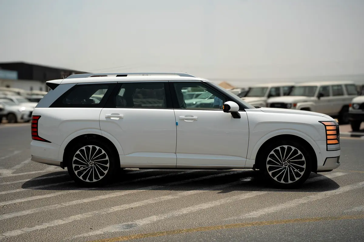 واردات Hyundai Palisade 2026 از دبی — منطقه آزاد کیش و قشم — خودرو Hyundai — تصویر 2