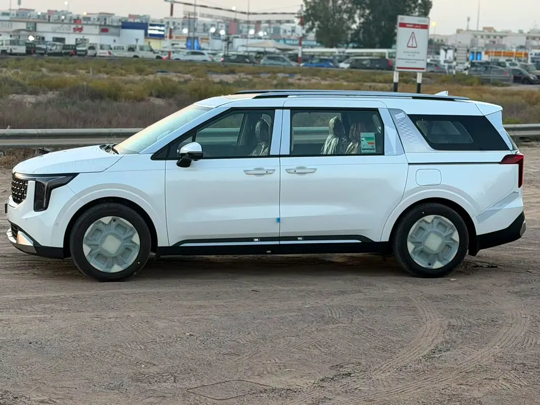 واردات Kia Carnival 2026 از دبی — منطقه آزاد کیش و قشم — خودرو Kia — تصویر 2