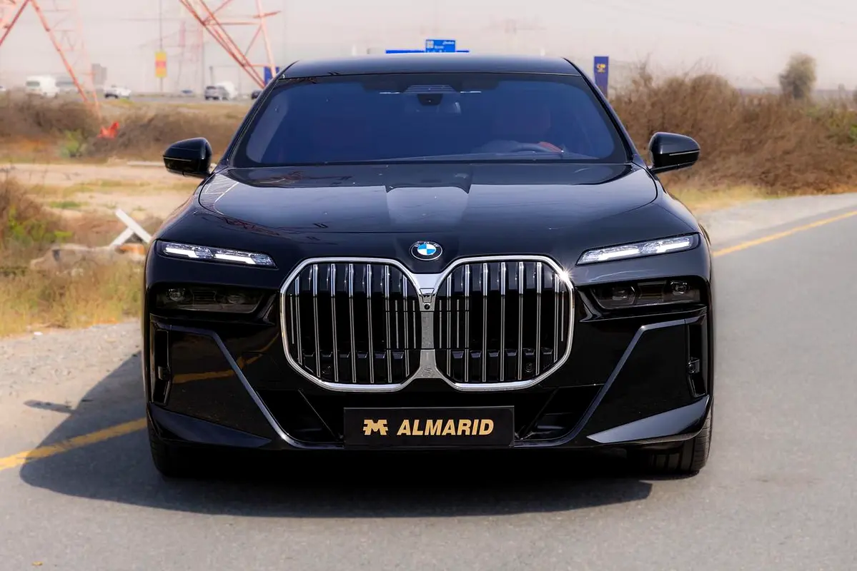 واردات BMW 7 Series 2026 از دبی — منطقه آزاد کیش و قشم — خودرو BMW — تصویر 3