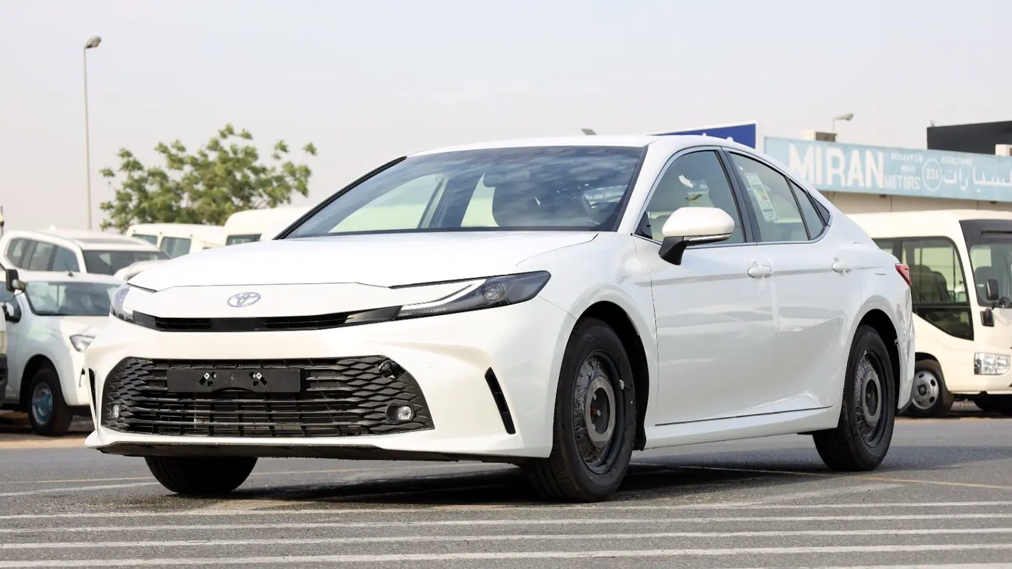 واردات Toyota Camry 2025 از دبی — منطقه آزاد کیش و قشم — خودرو Toyota — تصویر 3