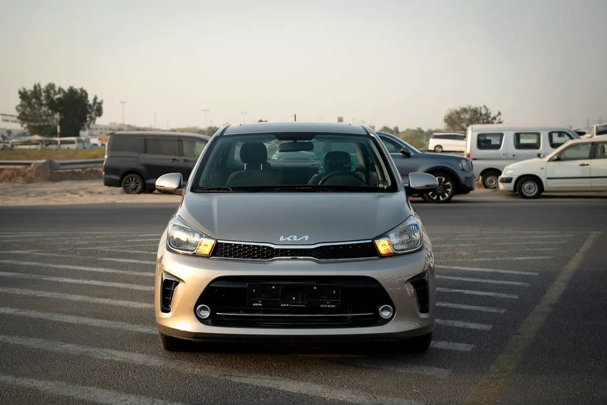 واردات Kia Pegas 2025 از دبی — منطقه آزاد کیش و قشم — خودرو Kia — تصویر 2