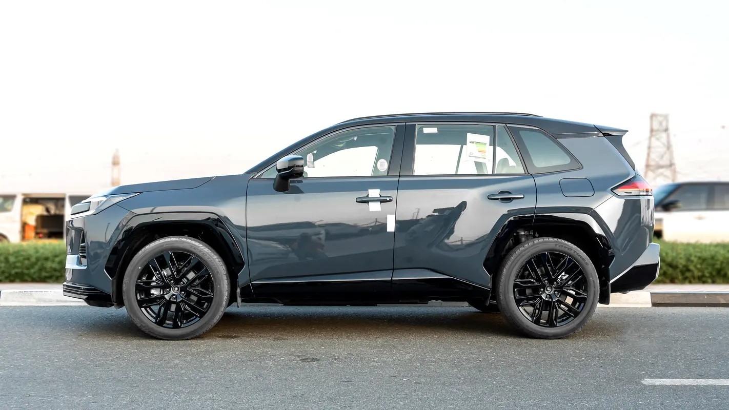 واردات Toyota RAV 4 2026 از دبی — منطقه آزاد کیش و قشم — خودرو Toyota — تصویر 3