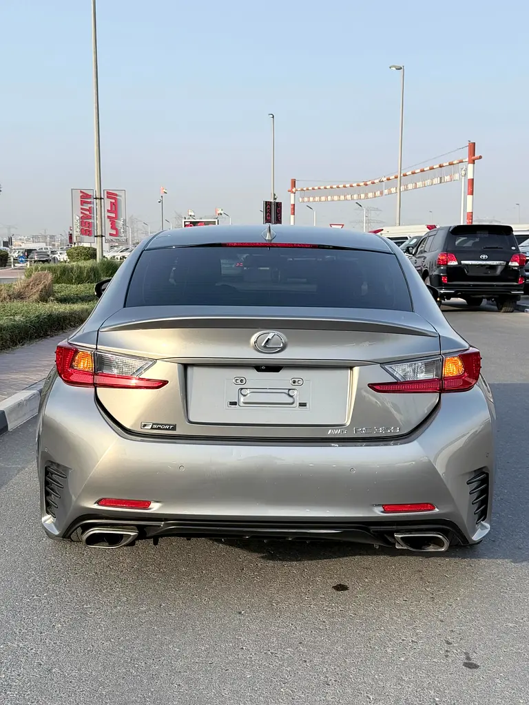 واردات Lexus RC Series 2016 از دبی — منطقه آزاد کیش و قشم — خودرو Lexus — تصویر 19
