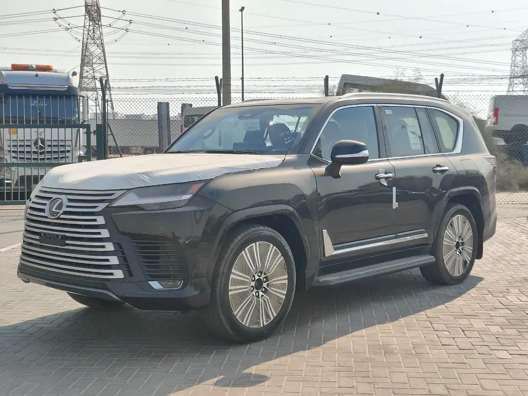 واردات Lexus LX Series 2026 از دبی — منطقه آزاد کیش و قشم — خودرو Lexus — تصویر 2