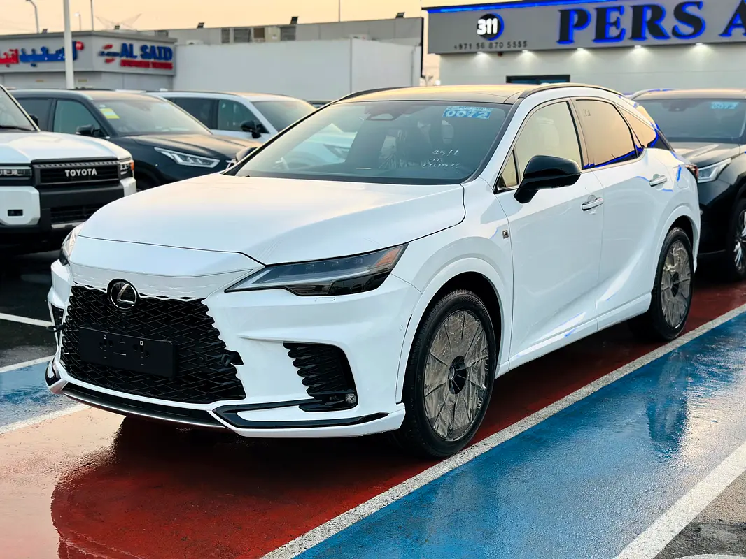 واردات Lexus RX Series 2025 از دبی — منطقه آزاد کیش و قشم — خودرو Lexus — تصویر 3