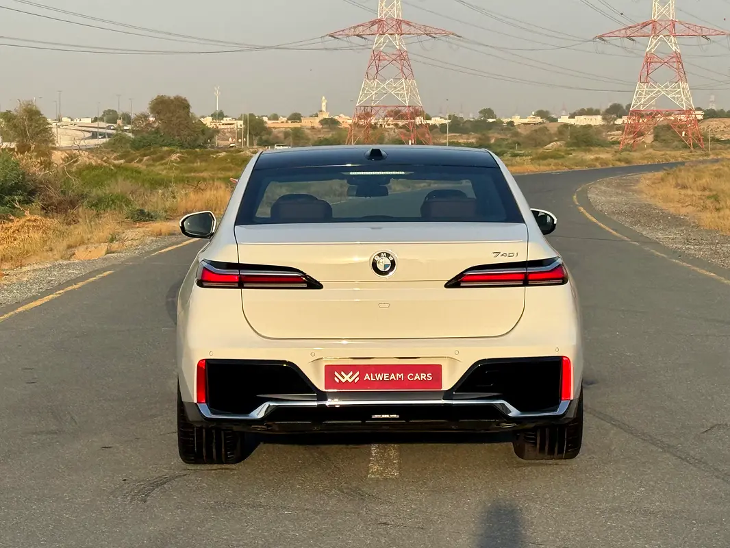 واردات BMW 7 Series 2026 از دبی — منطقه آزاد کیش و قشم — خودرو BMW — تصویر 4