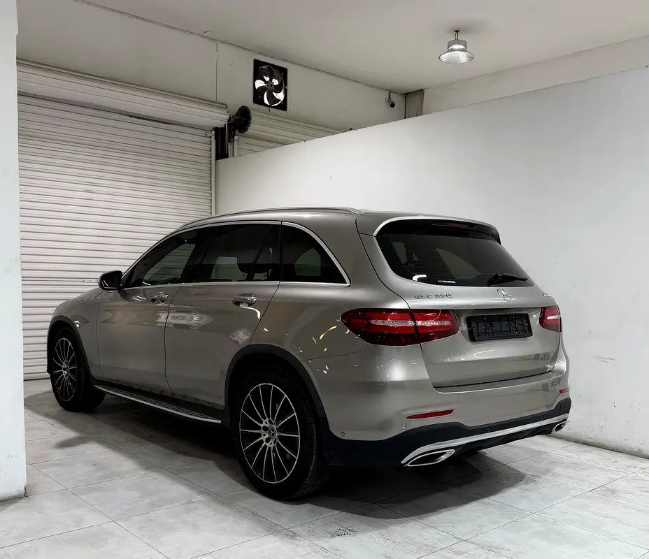 واردات Mercedes-Benz GLC Class 2019 از دبی — منطقه آزاد کیش و قشم — خودرو Mercedes-Benz — تصویر 6