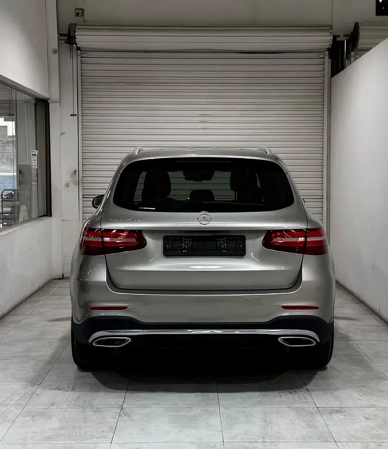 واردات Mercedes-Benz GLC Class 2019 از دبی — منطقه آزاد کیش و قشم — خودرو Mercedes-Benz — تصویر 4