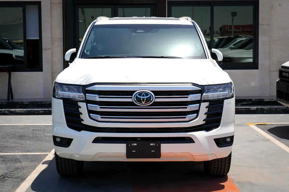 واردات Toyota Land Cruiser 2026 از دبی — منطقه آزاد کیش و قشم — خودرو Toyota — تصویر 2