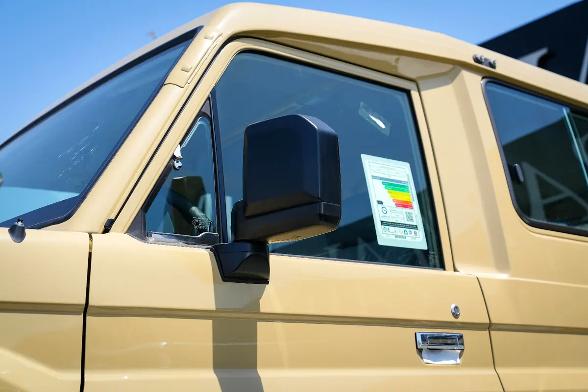 واردات Toyota Land Cruiser 70 Series 2026 از دبی — منطقه آزاد کیش و قشم — خودرو Toyota — تصویر 10