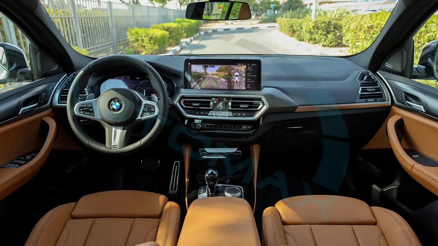 واردات BMW X4 2025 از دبی — منطقه آزاد کیش و قشم — خودرو BMW — تصویر 2