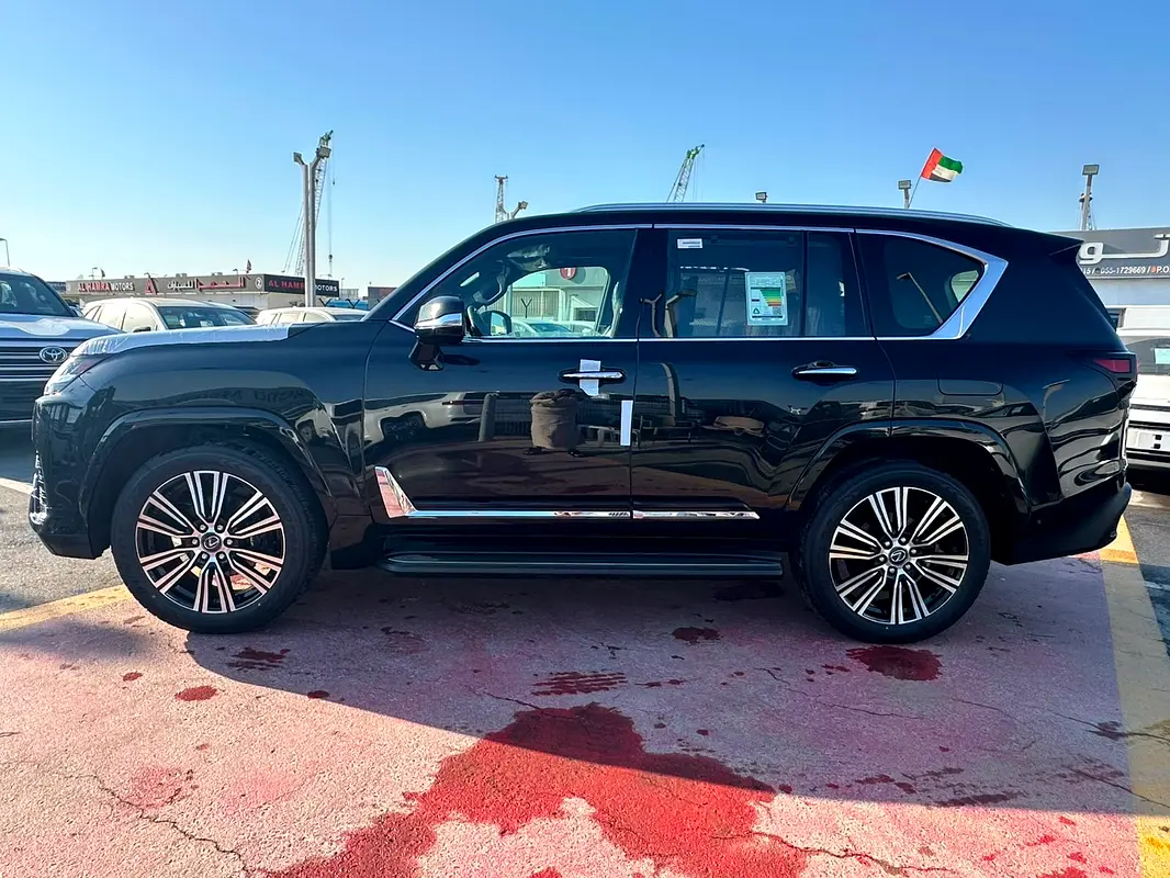واردات Lexus LX Series 2026 از دبی — منطقه آزاد کیش و قشم — خودرو Lexus — تصویر 18