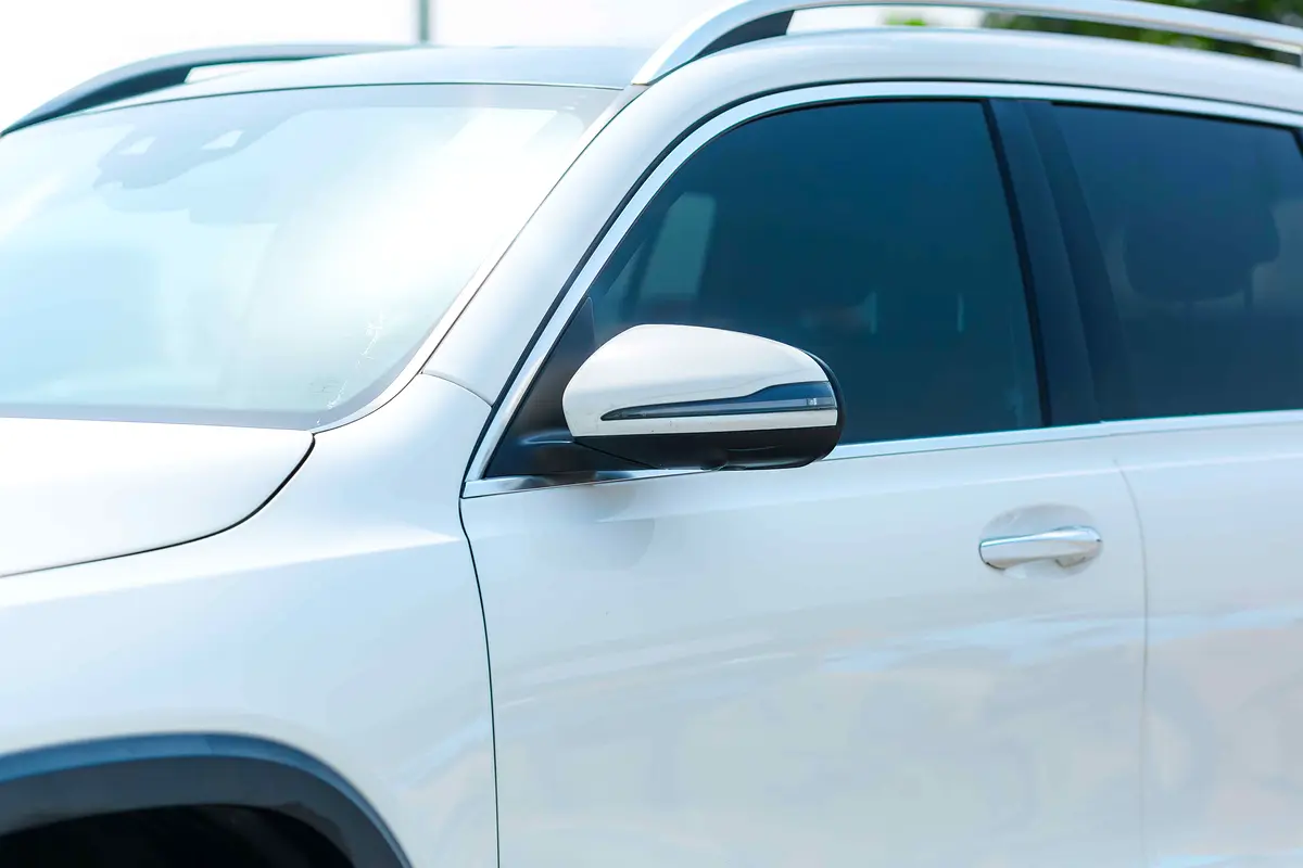 واردات Mercedes-Benz GLB Class 2020 از دبی — منطقه آزاد کیش و قشم — خودرو Mercedes-Benz — تصویر 6