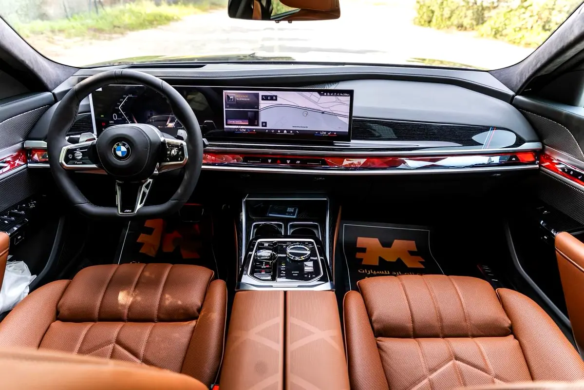 واردات BMW 7 Series 2026 از دبی — منطقه آزاد کیش و قشم — خودرو BMW — تصویر 12
