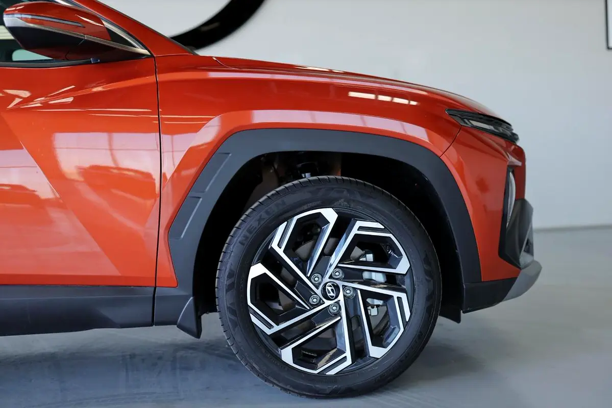 واردات Hyundai Tucson 2025 از دبی — منطقه آزاد کیش و قشم — خودرو Hyundai — تصویر 5