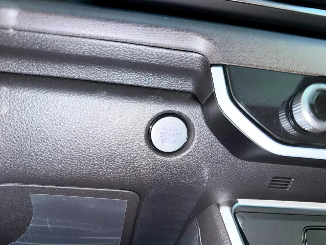 واردات Kia Carnival 2026 از دبی — منطقه آزاد کیش و قشم — خودرو Kia — تصویر 10