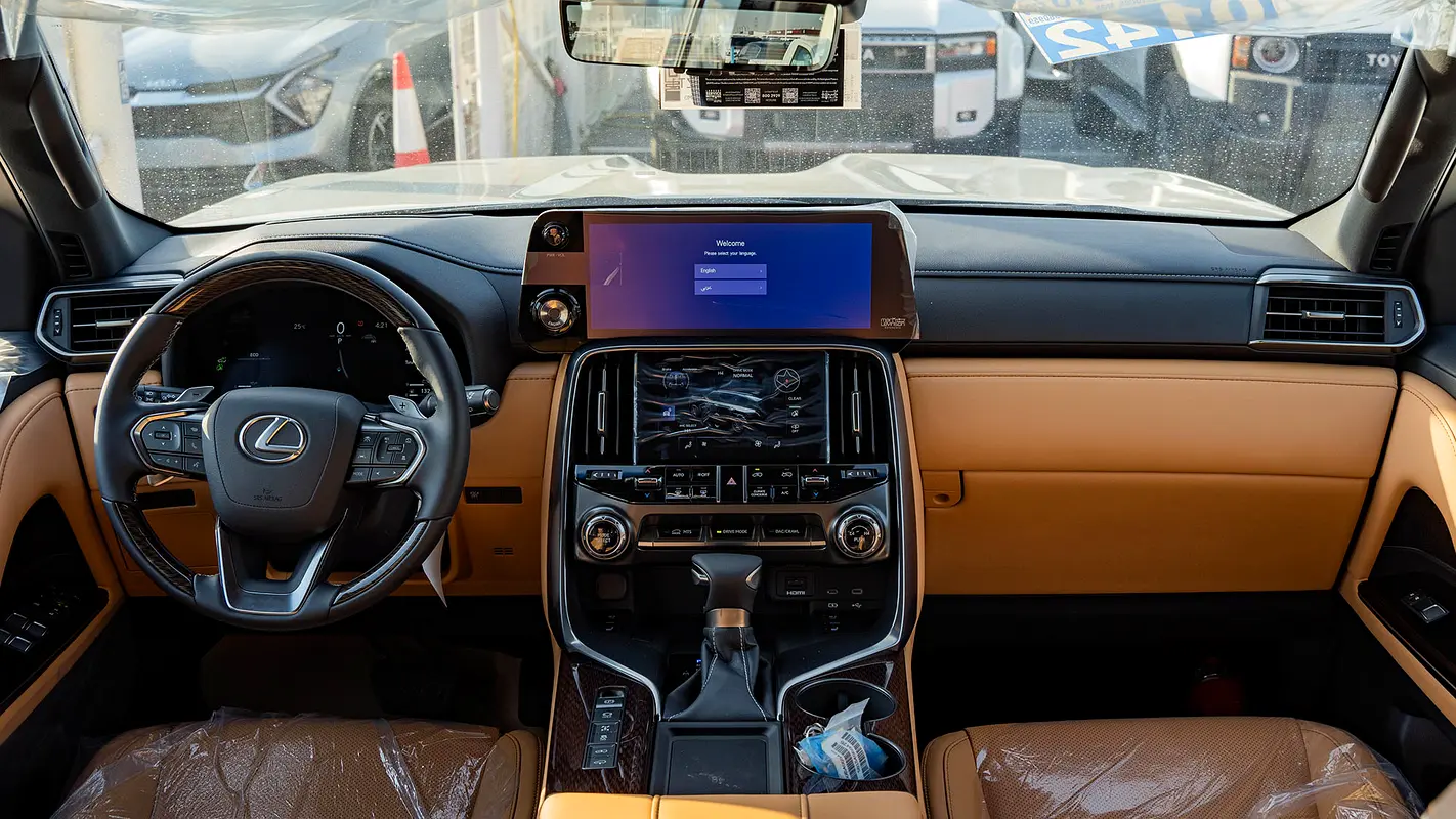 واردات Lexus LX Series 2026 از دبی — منطقه آزاد کیش و قشم — خودرو Lexus — تصویر 14