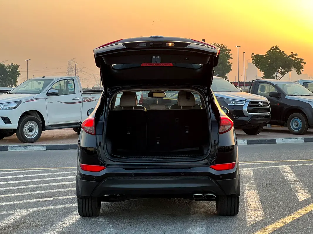 واردات Hyundai Tucson 2016 از دبی — منطقه آزاد کیش و قشم — خودرو Hyundai — تصویر 7