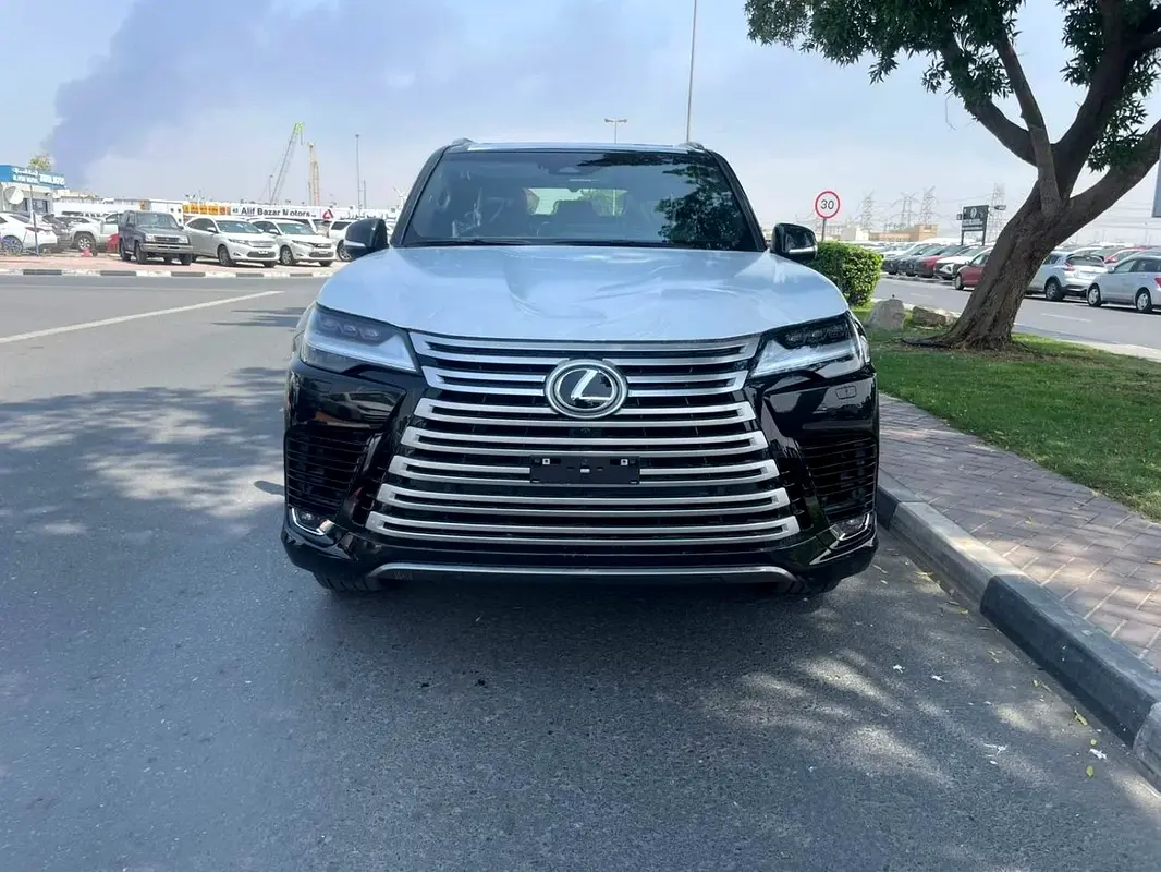 واردات Lexus LX Series 2026 از دبی — منطقه آزاد کیش و قشم — خودرو Lexus — تصویر 2