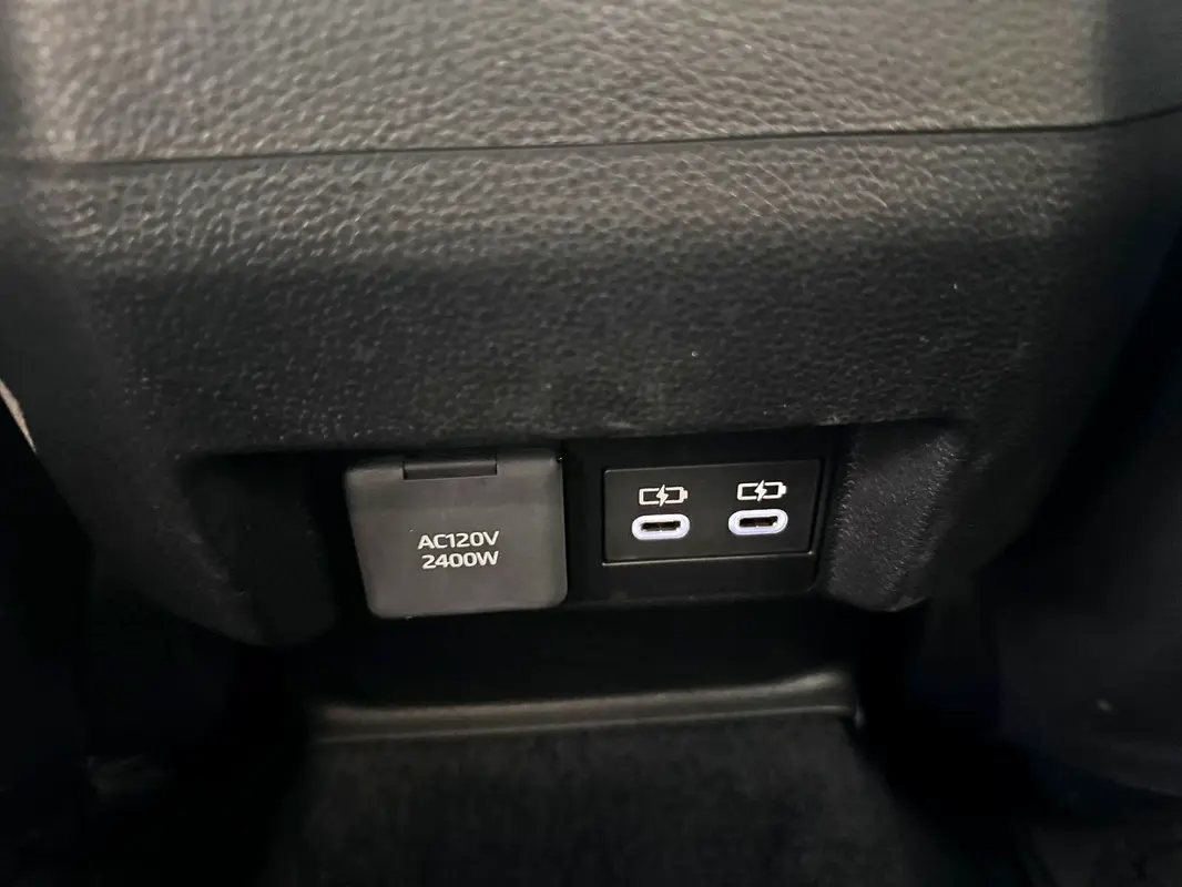 واردات Toyota Tacoma 2025 از دبی — منطقه آزاد کیش و قشم — خودرو Toyota — تصویر 7