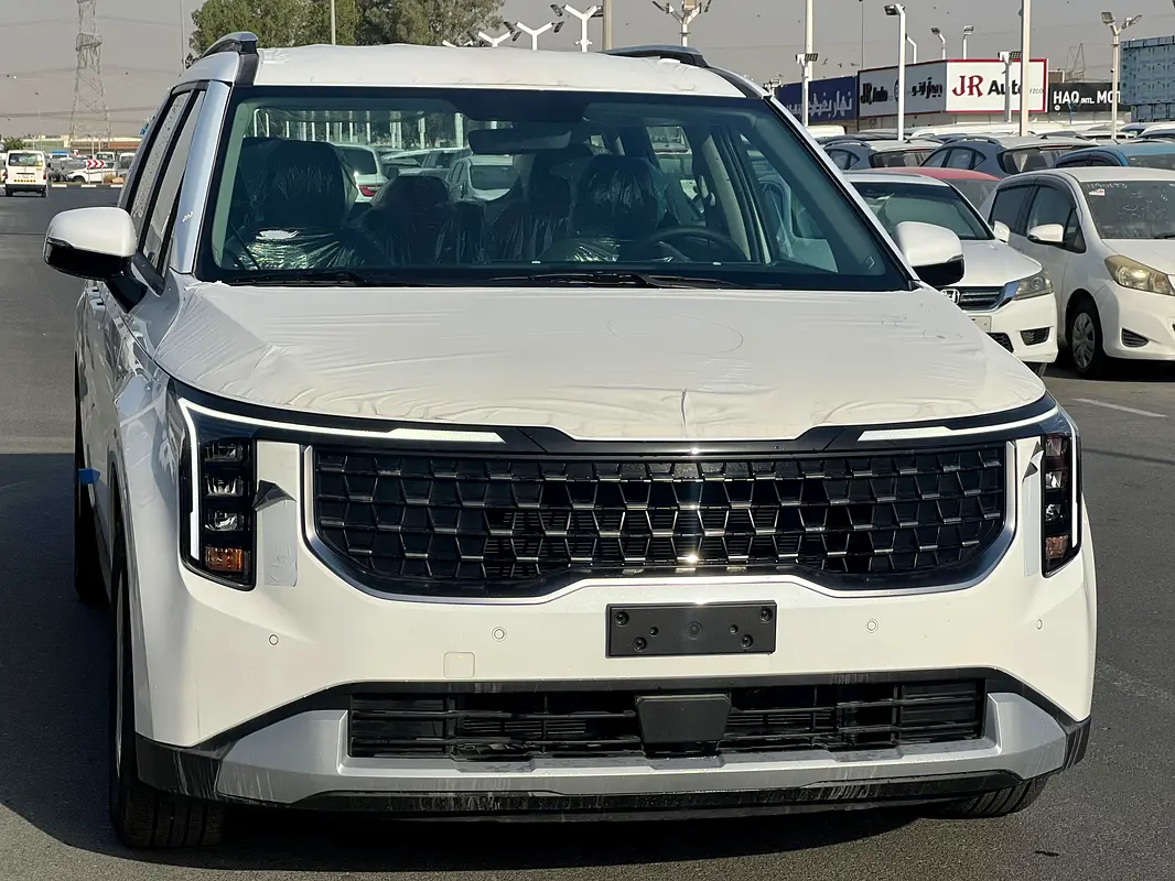 واردات Kia Carnival 2025 از دبی — منطقه آزاد کیش و قشم — خودرو Kia — تصویر 2