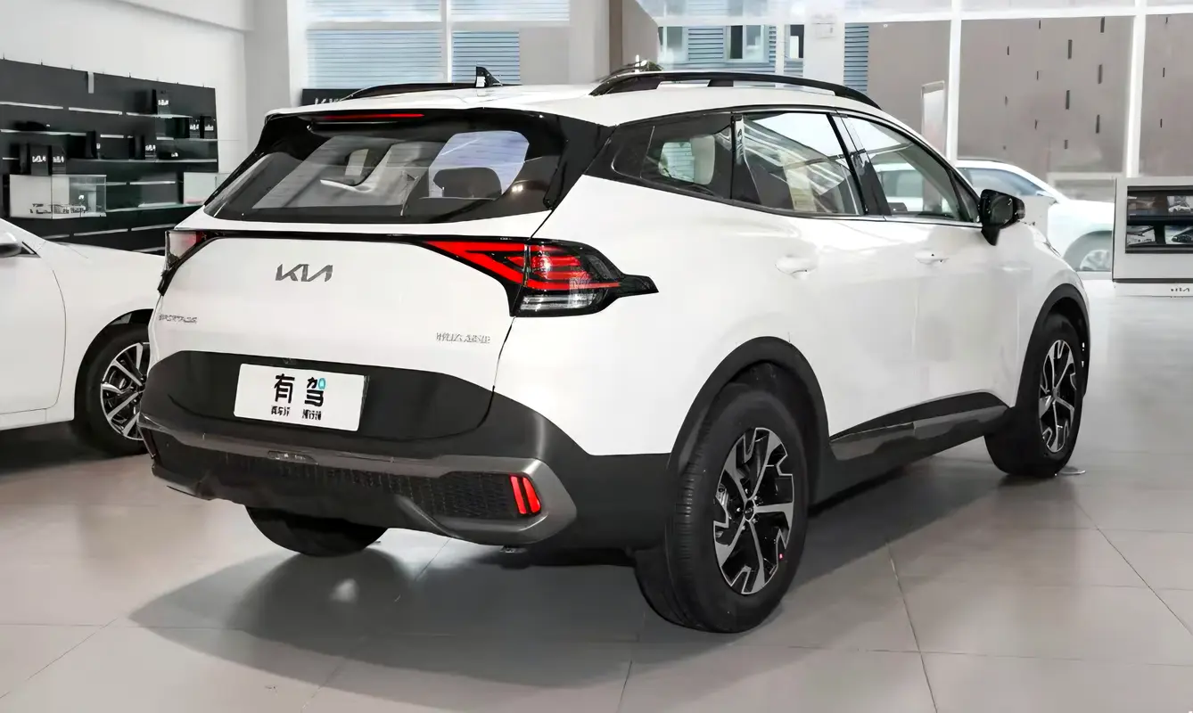 واردات Kia Sportage 2024 از دبی — منطقه آزاد کیش و قشم — خودرو Kia — تصویر 2