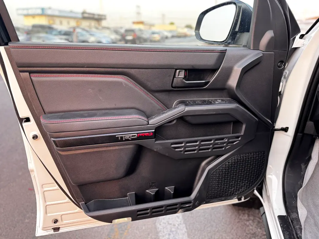 واردات Toyota Tacoma 2025 از دبی — منطقه آزاد کیش و قشم — خودرو Toyota — تصویر 14