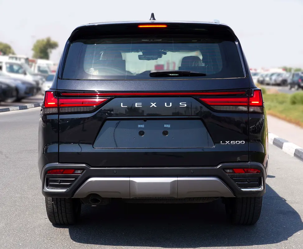 واردات Lexus LX Series 2026 از دبی — منطقه آزاد کیش و قشم — خودرو Lexus — تصویر 4