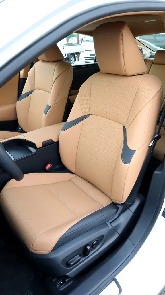 واردات Lexus ES Series 2025 از دبی — منطقه آزاد کیش و قشم — خودرو Lexus — تصویر 11