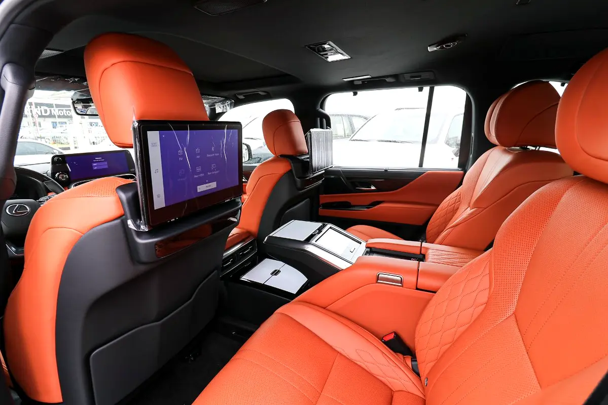 واردات Lexus LX Series 2026 از دبی — منطقه آزاد کیش و قشم — خودرو Lexus — تصویر 16