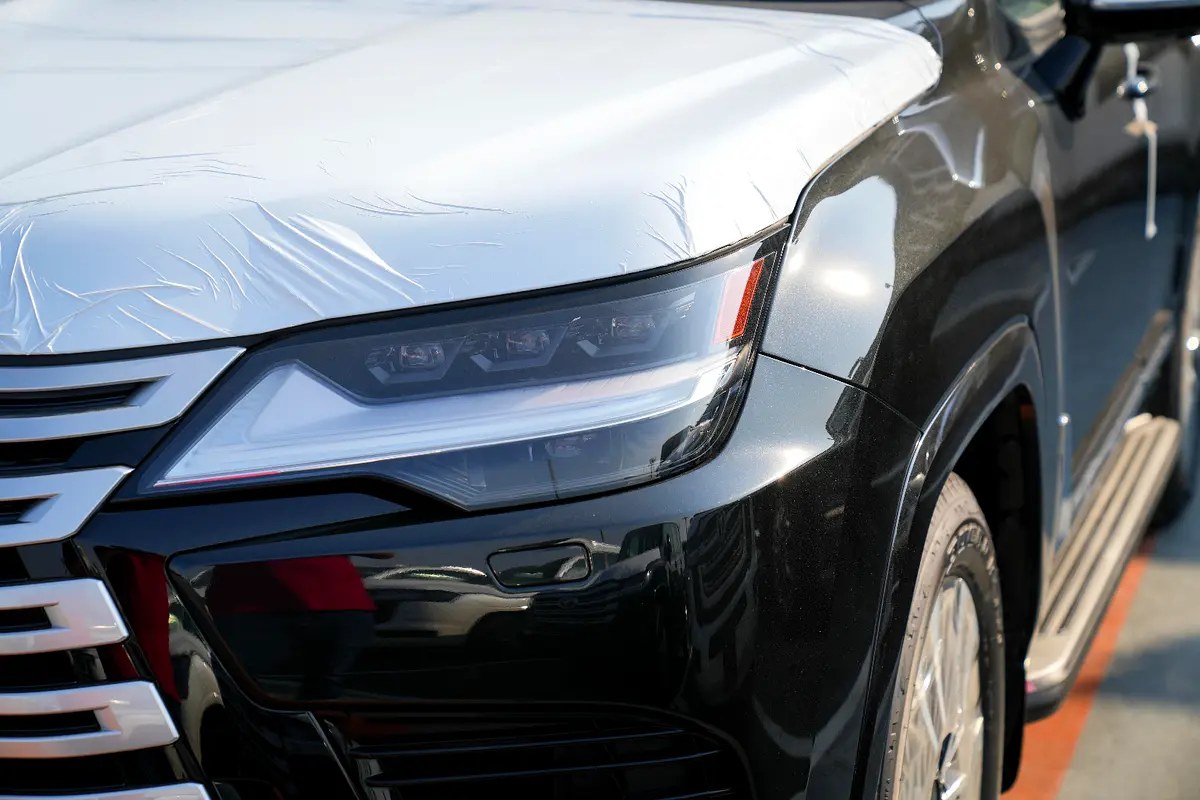 واردات Lexus LX Series 2026 از دبی — منطقه آزاد کیش و قشم — خودرو Lexus — تصویر 12
