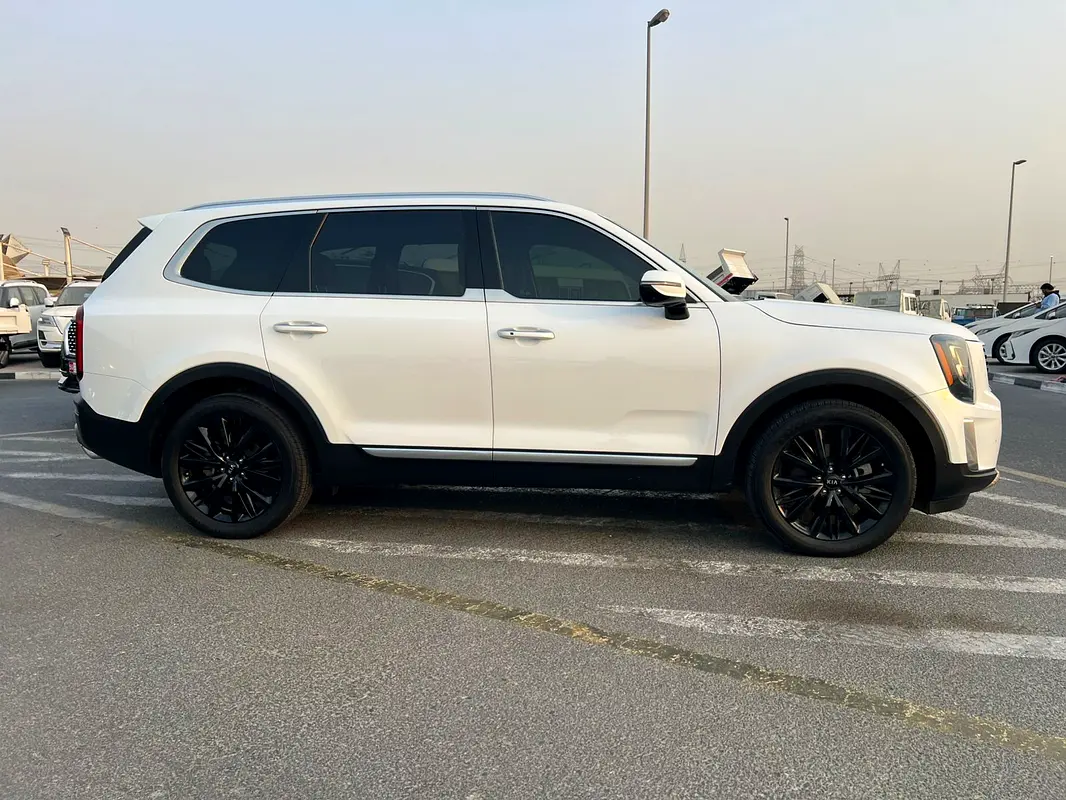 واردات Kia Telluride 2021 از دبی — منطقه آزاد کیش و قشم — خودرو Kia — تصویر 5