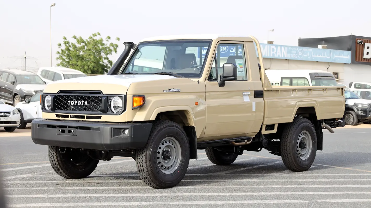 واردات Toyota Land Cruiser 70 Series 2026 از دبی — منطقه آزاد کیش و قشم — خودرو Toyota — تصویر 2