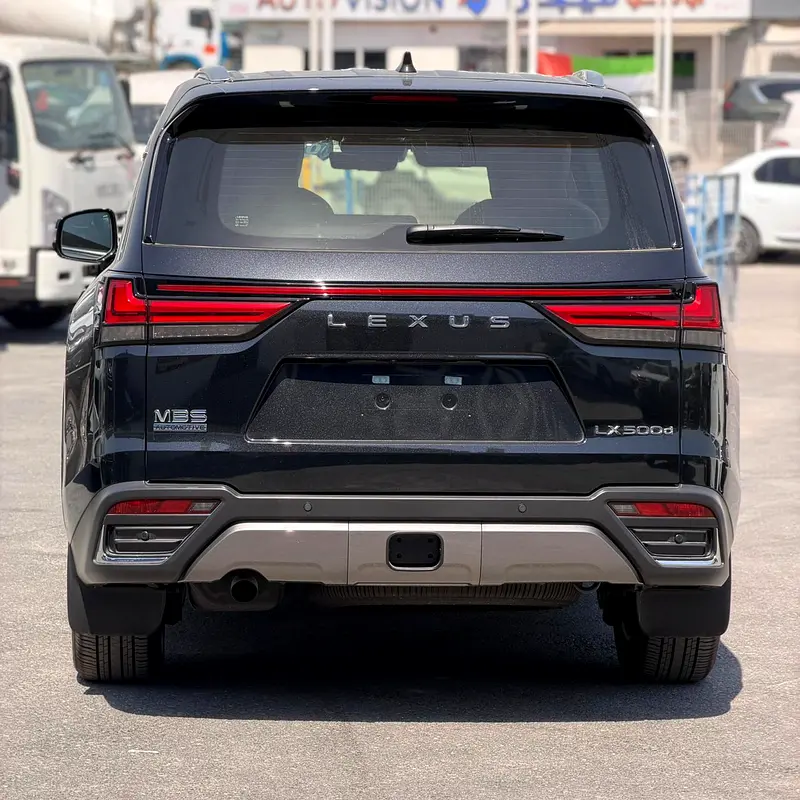 واردات Lexus LX Series 2026 از دبی — منطقه آزاد کیش و قشم — خودرو Lexus — تصویر 4