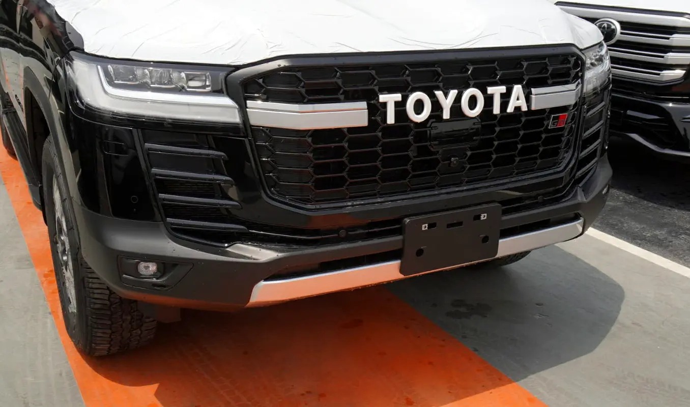 واردات Toyota Land Cruiser 2026 از دبی — منطقه آزاد کیش و قشم — خودرو Toyota — تصویر 15