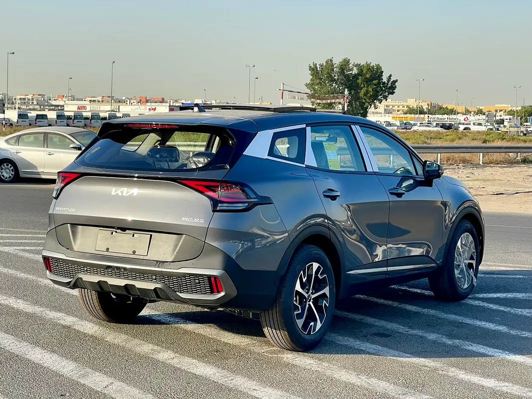 واردات Kia Sportage 2025 از دبی — منطقه آزاد کیش و قشم — خودرو Kia — تصویر 7